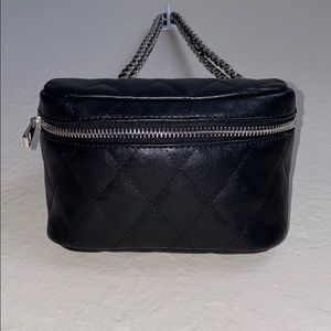 ✨50% OFF✨ quilted leather crossbody